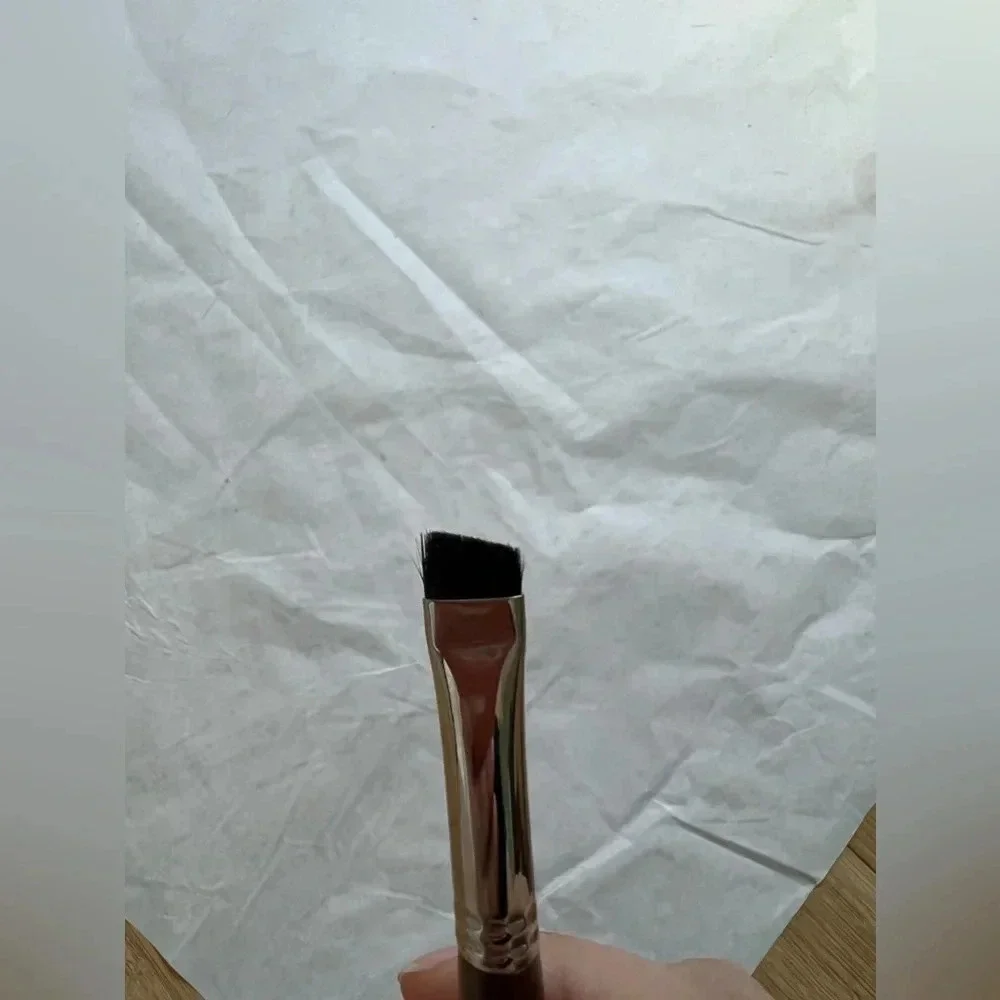 SHIK  Angle Natural Hair Eyebrow ,Eyeliner Brush 45E